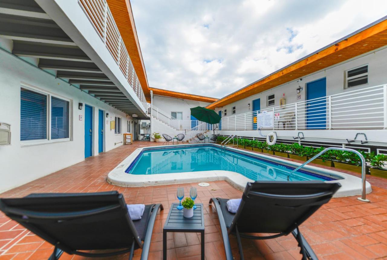 Fantastic 1 Bedroom With Pool Steps From The Beach #43 Hollywood Exterior foto